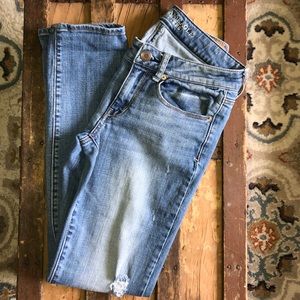 AEO skinny jeans!
